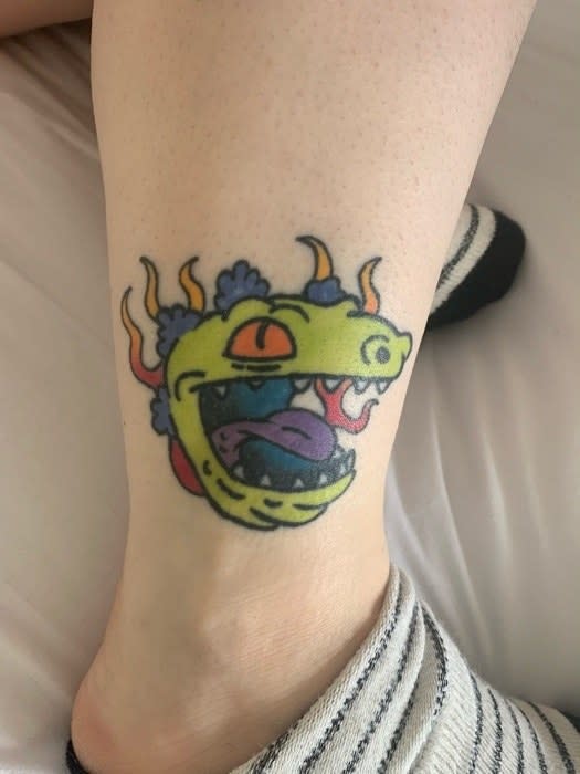 <div><p>"I have a Reptar tattoo! I always forget I have it too, so someone always goes, ‘Reptar!’ And I’ll be like, ‘Where?!’"</p><p> —<a href="https://www.buzzfeed.com/amygeorge" rel="nofollow noopener" target="_blank" data-ylk="slk:amygeorge;elm:context_link;itc:0;sec:content-canvas" class="link ">amygeorge</a></p></div><span><a href="https://www.buzzfeed.com/amygeorge" rel="nofollow noopener" target="_blank" data-ylk="slk:buzzfeed.com;elm:context_link;itc:0;sec:content-canvas" class="link ">buzzfeed.com</a></span>