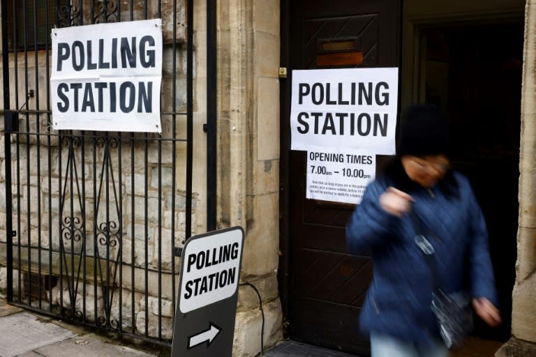 Polling is taking place from 0600 to 2100 GMT, with results expected from Friday (BENJAMIN CREMEL)