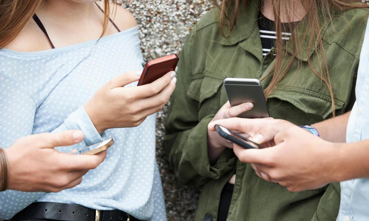 <span>The Australian government says it plans to bring in legislation by the end of this year to set an age limit on using social media, likely to be between 14 and 16.</span><span>Photograph: Ian Allenden/Alamy</span>