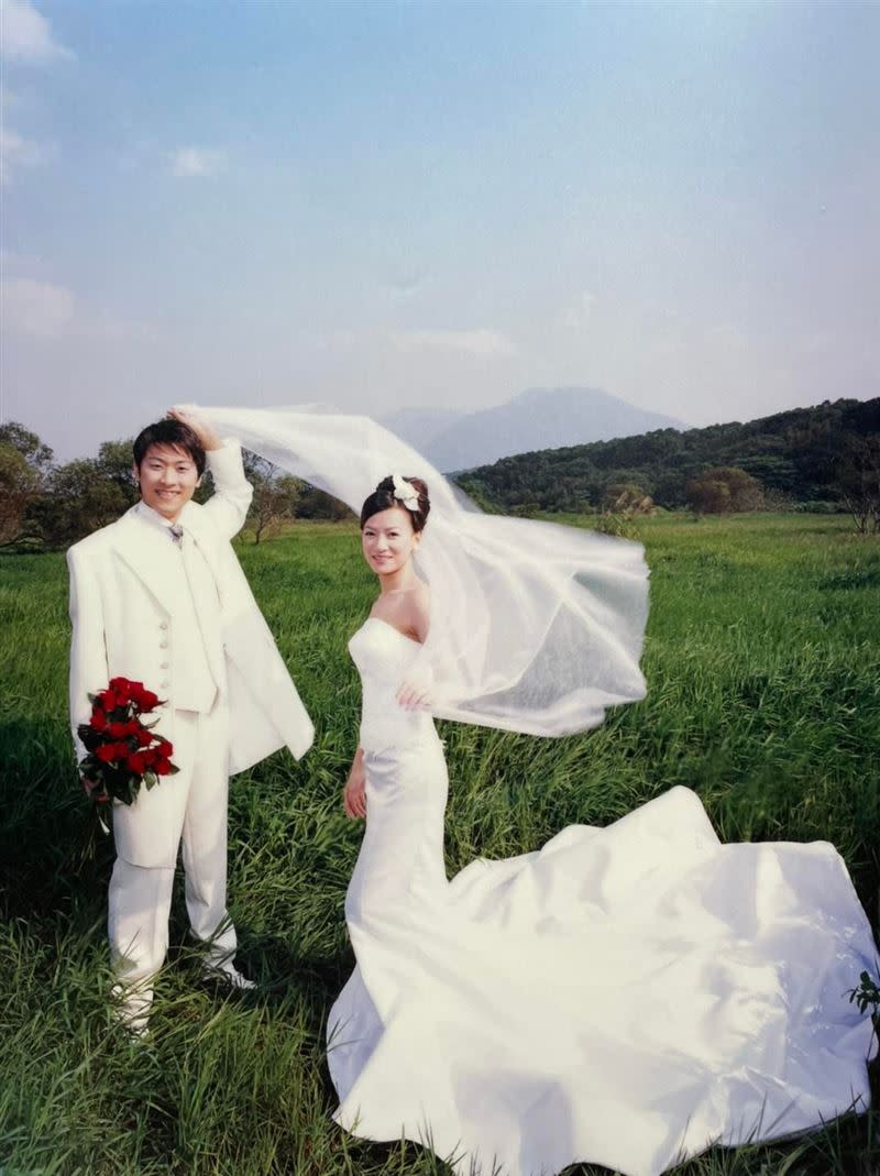 侯昌明與曾雅蘭已結婚20年。（圖／翻攝自侯昌明臉書）