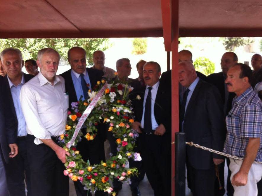 Labour leader Jeremy Corbyn with a wreath at the ceremony in 2014: Ambassade de Palestine en Tunisie/Facebook