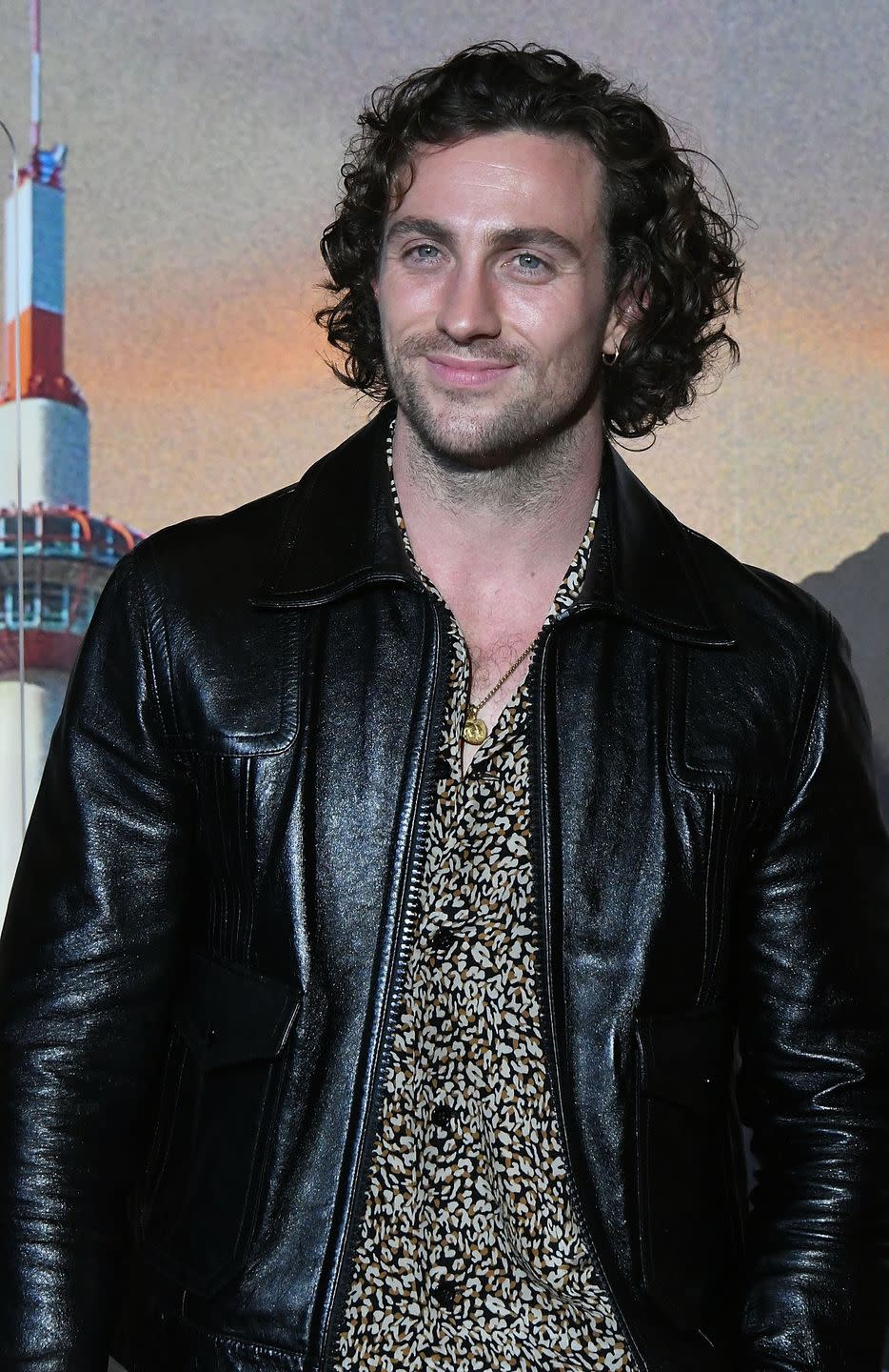 kyoto, japan august 23 aaron taylor johnson attends the bullet train stage greeting at toho cinemas kyoto on august 23, 2022 in kyoto, japan photo by jun satowireimage