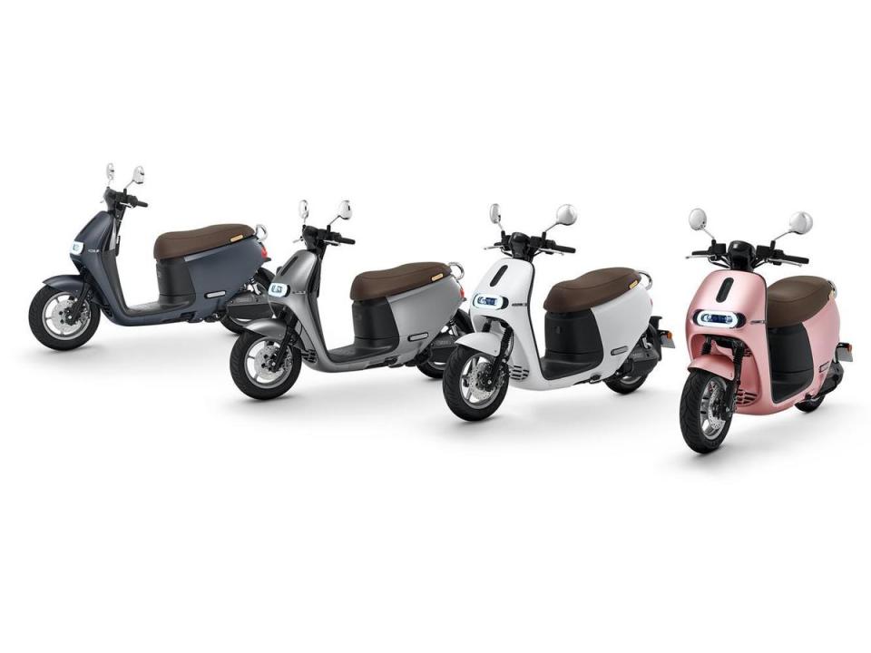 性能升級方面，Gogoro 2 / 3 車系全面搭載同級唯一 7kW 以上、水冷馬達數位動力系統 (Gogoro S2 / S3: 7.6kW, Gogoro 2 Premium / Delight, Gogoro 3 Premium: 7.0kW)，全車款皆配備「方格旗」競速模式，每次起步、加速更加有感。