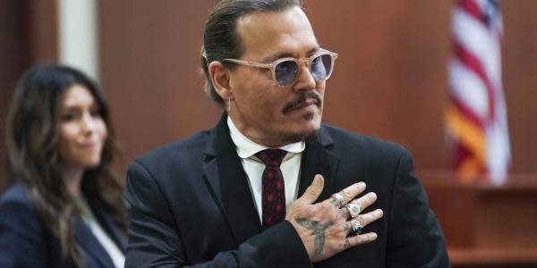 Abogada de Johnny Depp admite que los mensajes violentos son parte de quien realmente es