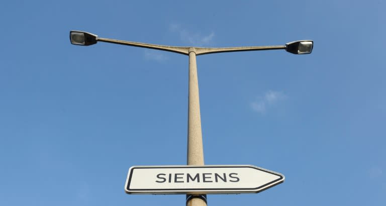 Unions have vowed to resist any layoffs at Siemens, as they would follow on the heels of flourishing annual results for the sprawling group