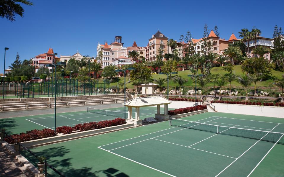 Bahía del Duque, Tenerife - The world's best hotels with tennis courts