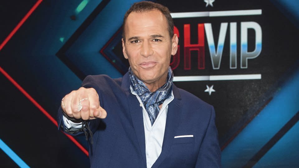 ‘Carlos Lozano’: ambos concursantes llegaron juntos a la final del reality show. Carlos y Laura eran educados el uno con el otro, pero la convivencia también resultó insoportable para ambos. Pertenecían a bandos de amistades distintos dentro del concurso, y Carlos confesó que llegar a la final con ella, con quien se llevaba mal, no le hacía ninguna gracia. La victoria de Laura fue reconocida por Carlos aunque le recomendó que fuese un poco más humilde ahora que se había llevado el maletín. No se les volvió a ver juntos. (Imagen: ©Mediaset España)