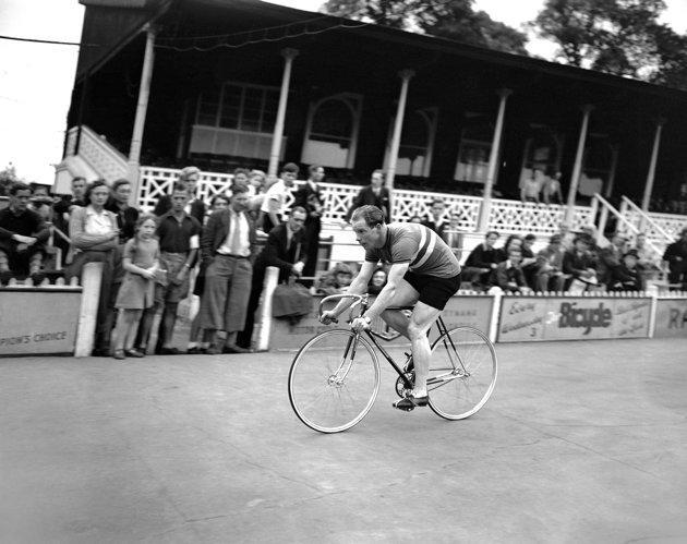 Reg Harris, de la Grande-Bretagne (Ap Photo)