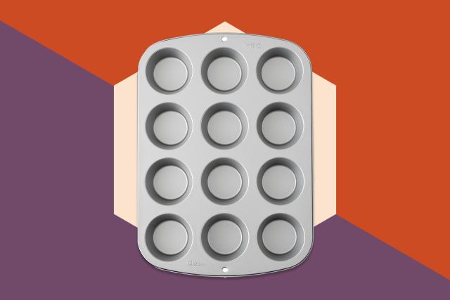 Wilton Recipe Right 12 Cup Mini Muffin Pan