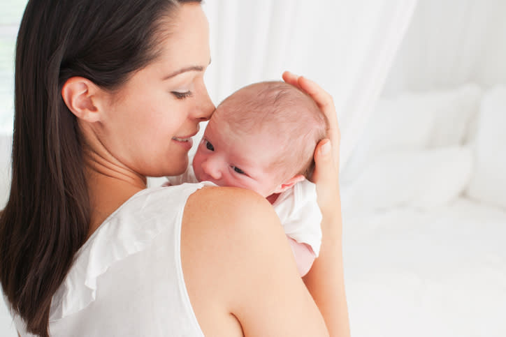 Su particular olorcito ayuda a los bebés a mantenerse con vida. Foto: Chris Ryan/Getty Images