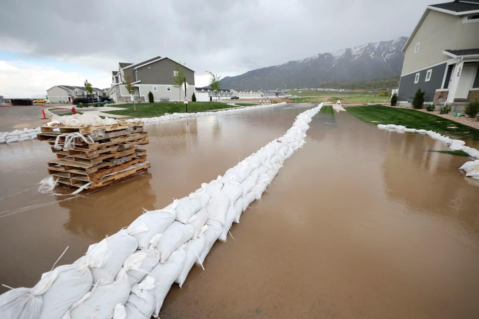 Sandbags are set up to contain flooding in Santaquin on Wednesday, May 17, 2023. | Kristin Murphy, Deseret News