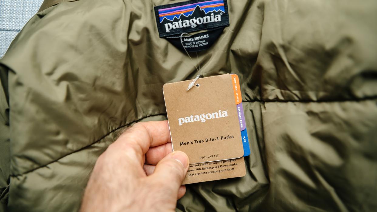  Label on men's Patagonia jacket. 
