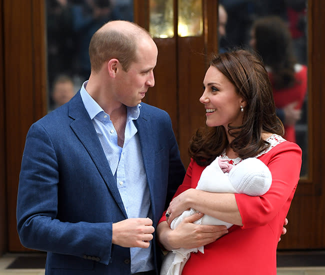 prince-william-kate-middleton-smiling-royal-baby