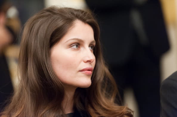 Laetitia Casta fue elegida por H&M para ser imagen de su línea de lencería.