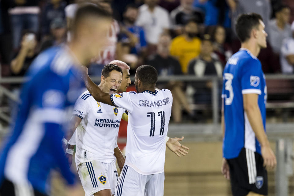 Javier 'Chicharito' Hernández celebrando después de anotar un gol / Foto: John Hefti-USA TODAY Sports