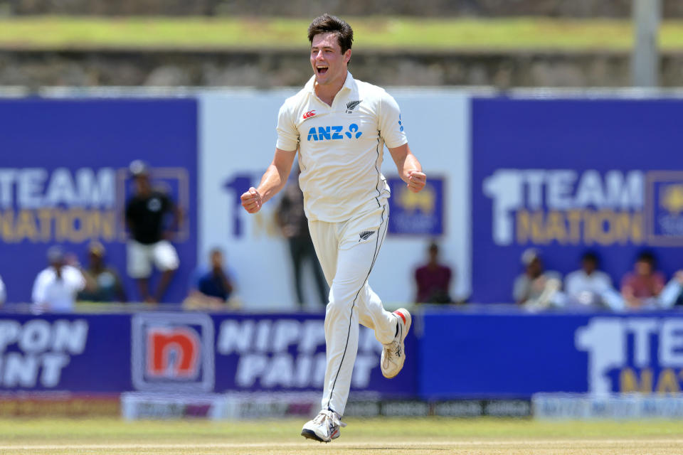 New Zealand's William O'Rourke celebrates the wicket of Sri Lanka's Pathum Nissanka on the third day of the first cricket test match between New Zealand and Sri Lanka in Galle, Sri Lanka, Friday, Sept. 20, 2024. (AP Photo/Viraj Kothalawala)