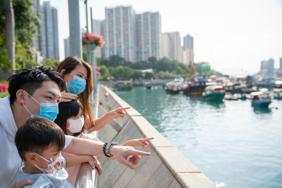 香港仔避風塘舢舨遊，可參觀水上人住家艇，深度體驗南區水上人的傳統文化與習俗。