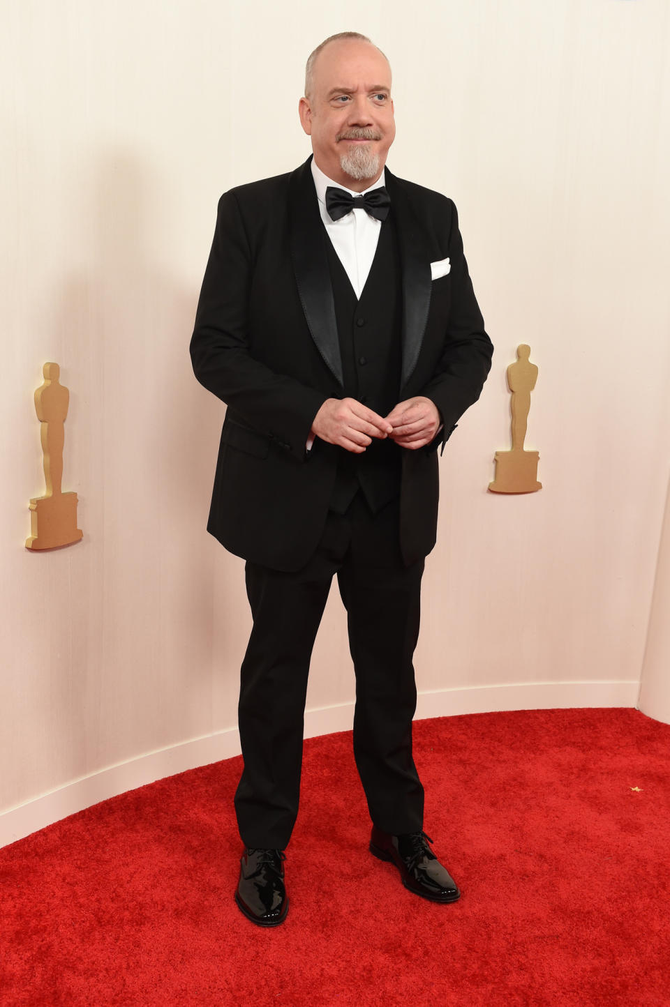 Paul Giamatti, Oscars 2024, 96th Annual Academy Awards, red carpet fashion, celebrity style