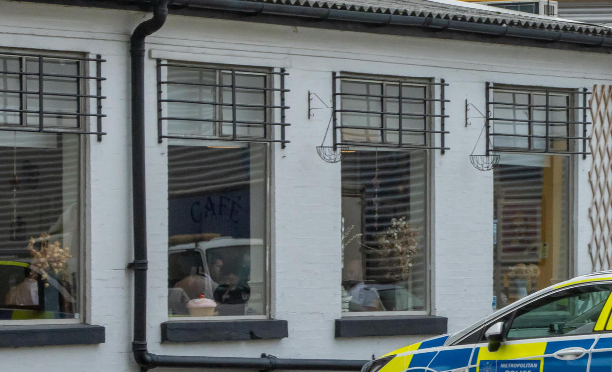 Police suspected to be dining inside The Chef House Kitchen Cafe, Greenwhich, east London on January 9 2021. See SWNS copy NNcafe: Police have been spotted flouting lockdown restrictions and tucking into breakfast inside a packed cafe.  Photos taken by a passer-by show several police cars parked outside the eatery with a number of officers dining inside, despite restrictions banning gatherings and restaurants from operating table service Brian Jennings, 44, regularly walks past the cafe, near the Greenwich Patrol Base, in Warspite Road south east London, for exercise and sees officers sitting inside eating while the rest of the UK is forbidden. 