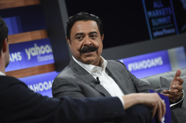 Shahid Khan: Jaguars owner joins in on NFL's national anthem protests