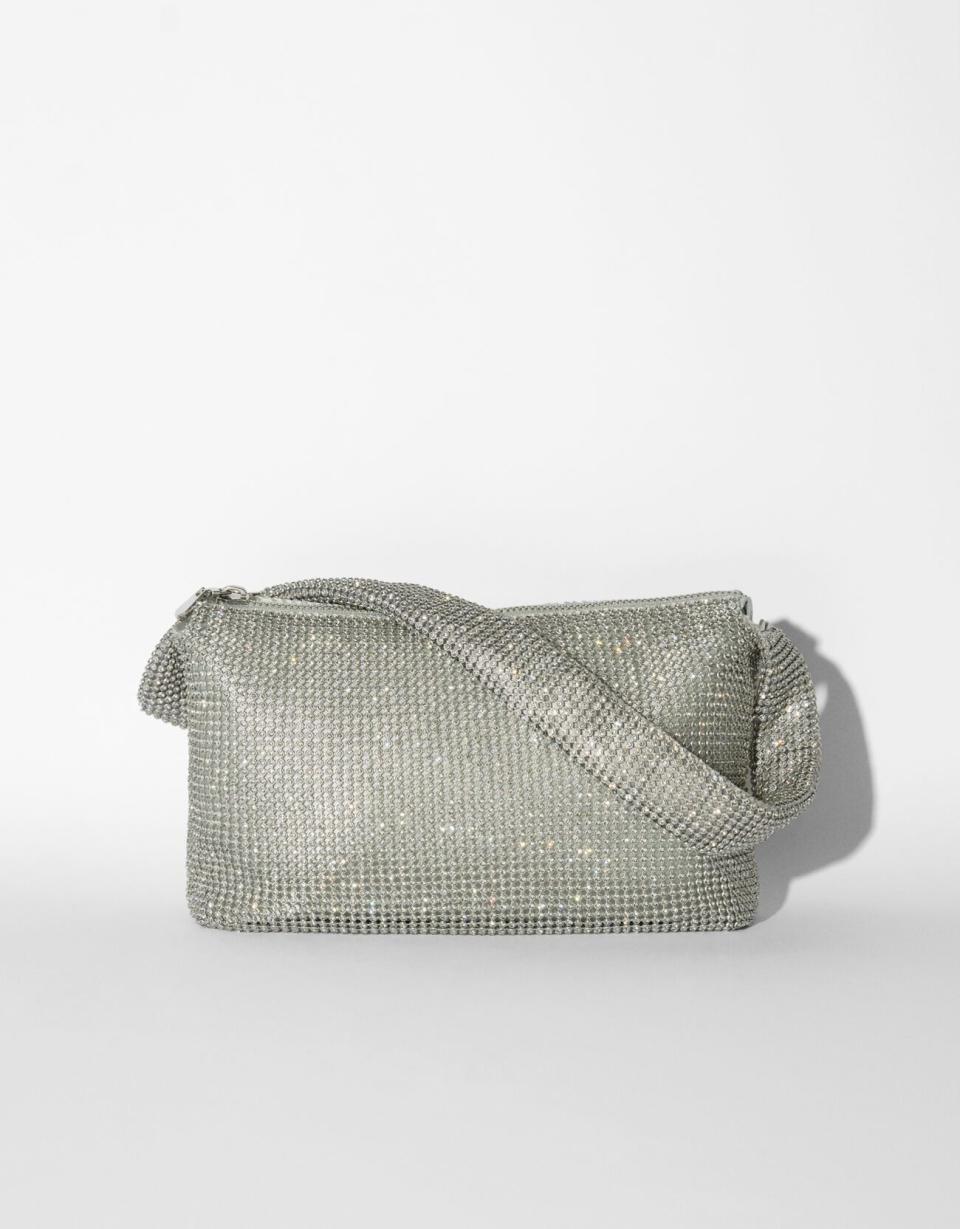 Bolso de strass de Bershka. (Foto: Bershka)