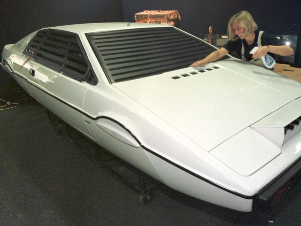 James Bond Lotus Esprit