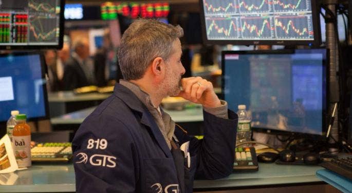 Inflación de diciembre presiona a Wall Street hacia una apertura débil