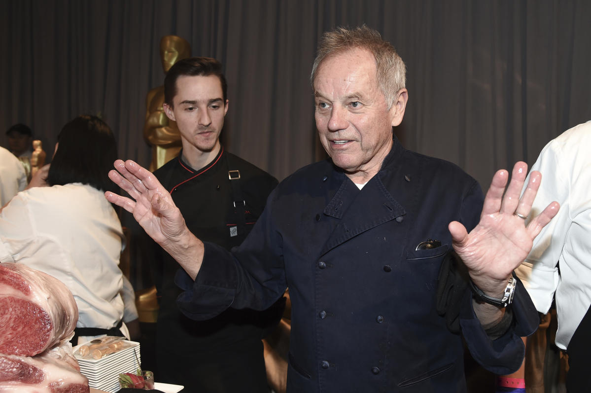 Here’s how Wolfgang Puck’s restaurants have responded to inflation