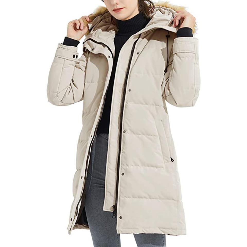 Orolay Women's Thickened Down Jacket