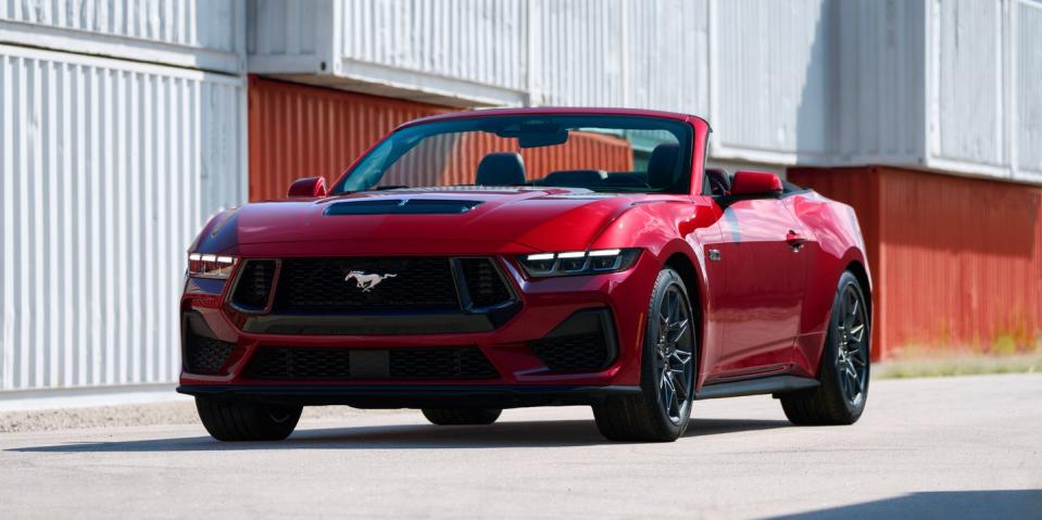 2024 ford mustang