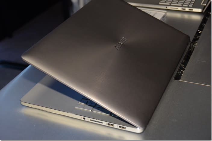 ASUS ZenBook UX305 / Pro UX501 變形平板Transformer Book T300 / T100 Chi 即日上市