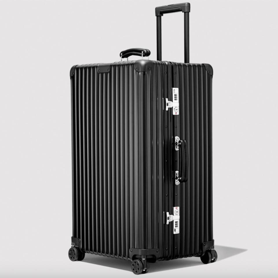 <p><a href="https://go.redirectingat.com?id=74968X1596630&url=https%3A%2F%2Fwww.rimowa.com%2Fus%2Fen%2Fluggage%2Fcolour%2Fblack%2Ftrunk%2F97375014.html&sref=https%3A%2F%2Fwww.autoweek.com%2Ffinds%2Fg44533827%2Fbest-luggage-brands%2F" rel="nofollow noopener" target="_blank" data-ylk="slk:Shop Now;elm:context_link;itc:0;sec:content-canvas" class="link ">Shop Now</a></p><p>Rimowa</p><p>$2225.00</p><span class="copyright">Rimowa</span>