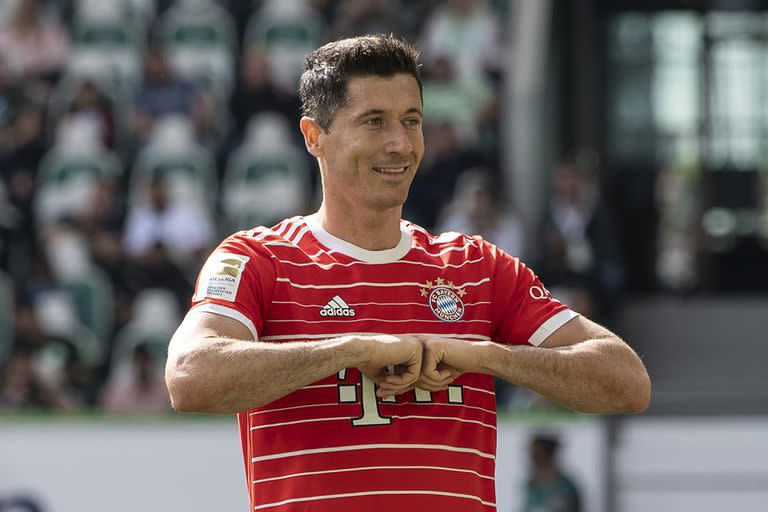 El polaco Robert Lewandowski llegará a Barcelona por una gran cifra por un delantero de 34 años