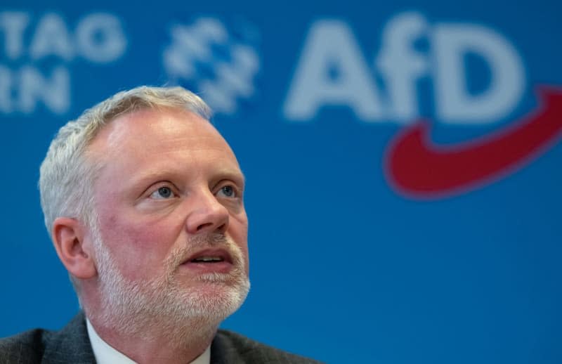 Ulrich Singer, leader of the AfD parliamentary group in the Bavarian state parliament, takes part in a press conference. The federal leadership of the far-right Alternative for Germany (AfD) party has issued a warning to three of its members in Bavaria's regional parliament for travelling to Russia for the presidential election in March. Sven Hoppe/dpa