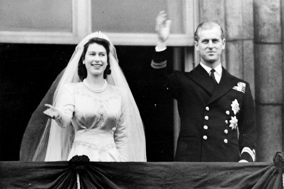 Queen Elizabeth’s wedding morning was filled with mini disasters.