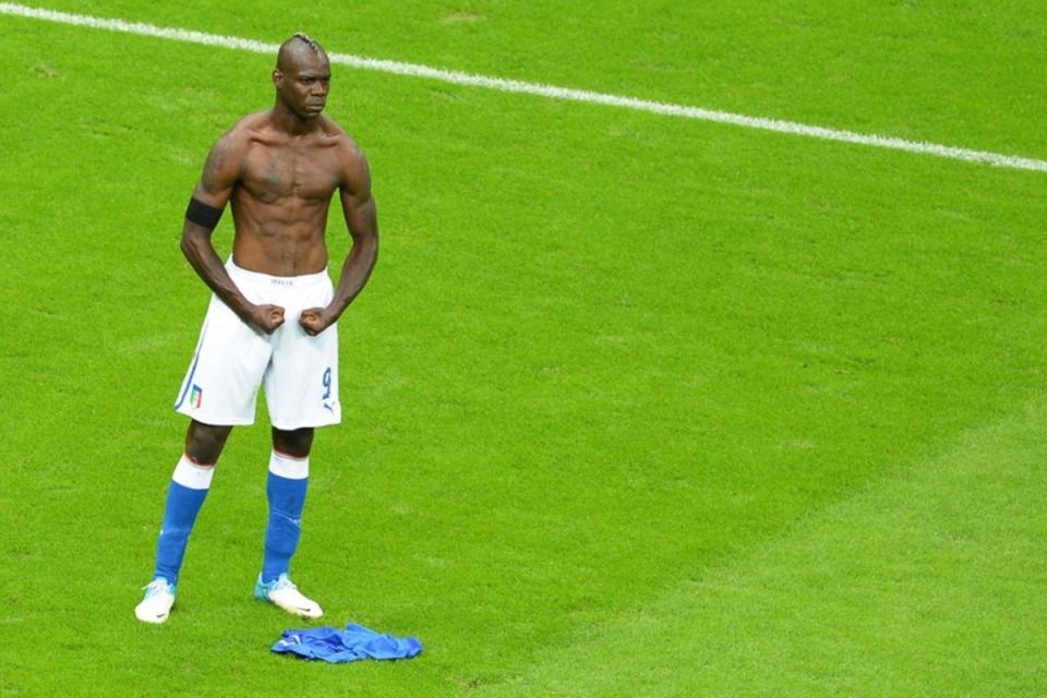 Balotelli relives EURO 2012 wondergoal against Germany on social media