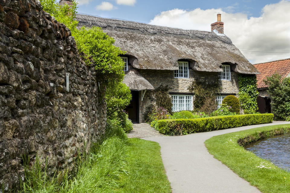 Chocolate Box Cottage