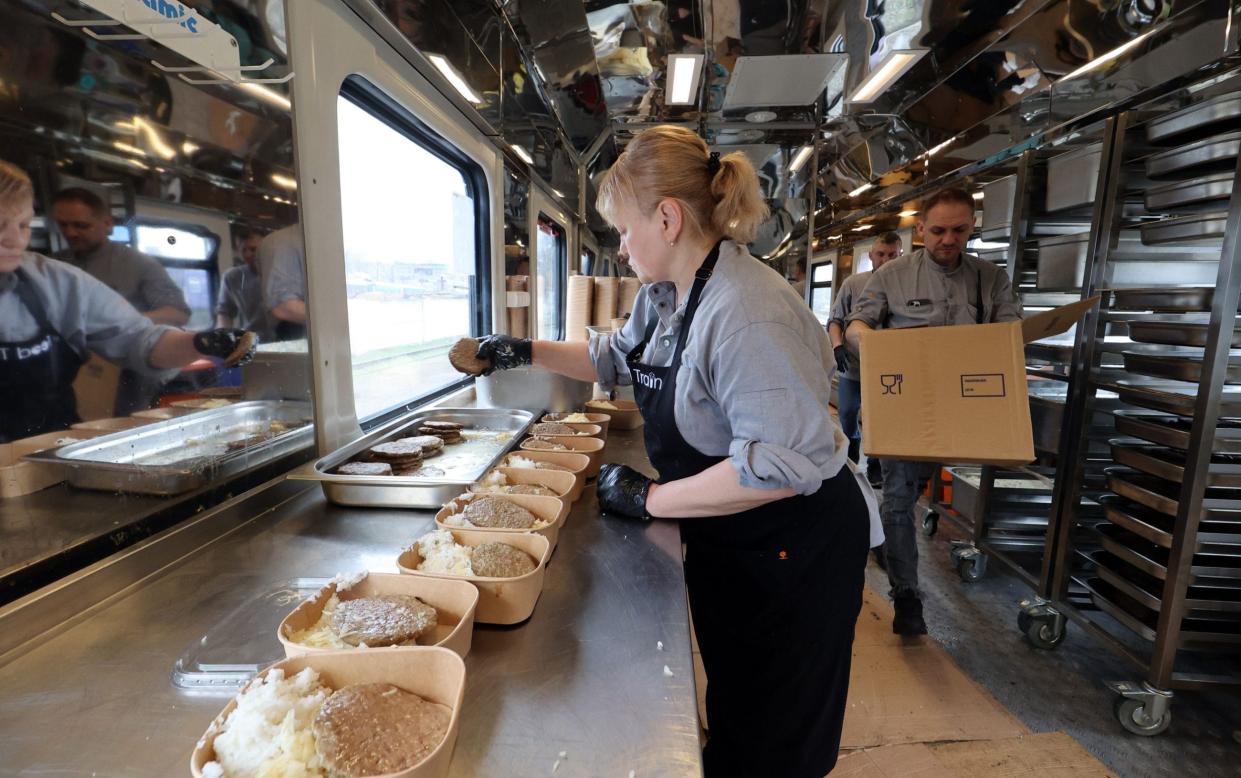 The Food Train, a kitchen train that can produce more than 10,000 servings of food a day, even in the absence of power, operates in Kharkiv