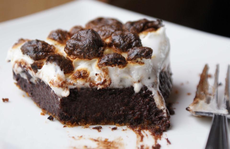 Gooey S'more Pie