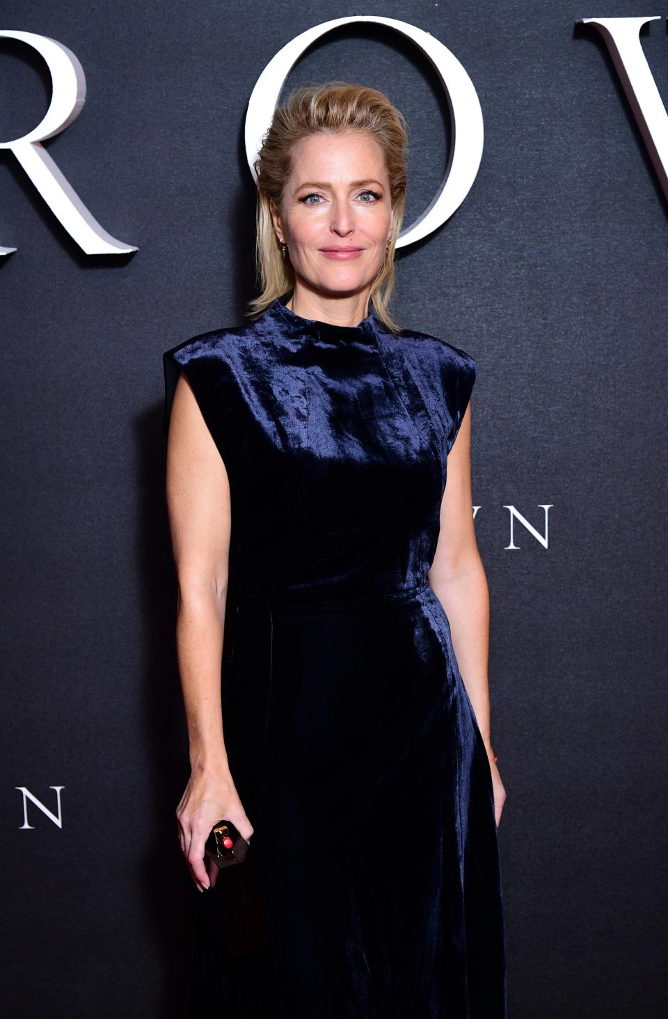 Gillian AndersonPA