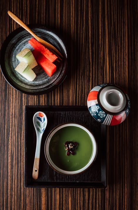 「少帥私房甜品」為滑順香醇的日式奶酪，搭配抹茶、紅豆、黑豆，為整套菜單劃下滿足的句點。攝影/Ray