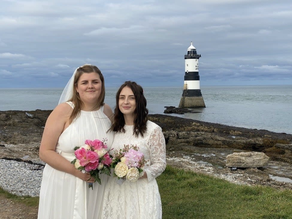 Kat and Amber Arrowsmith-Gavin after their marriage registration in October 2020 (Amber Arrowsmith-Gavin)