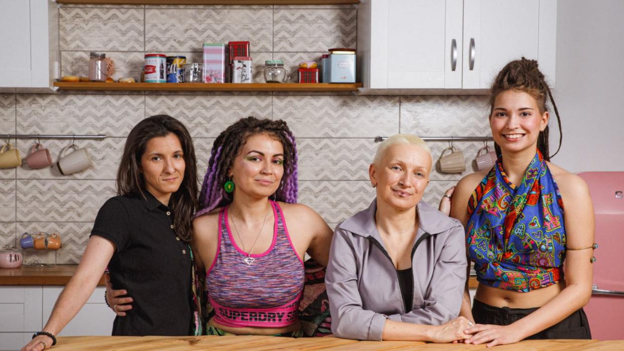 VkusVill's ad, pictured here, spotlights a “matriarch,” her partner and two daughters who practice ethical veganism, support fair trade and provide shelter to LGBT people in need. (VkusVill Natural Products)