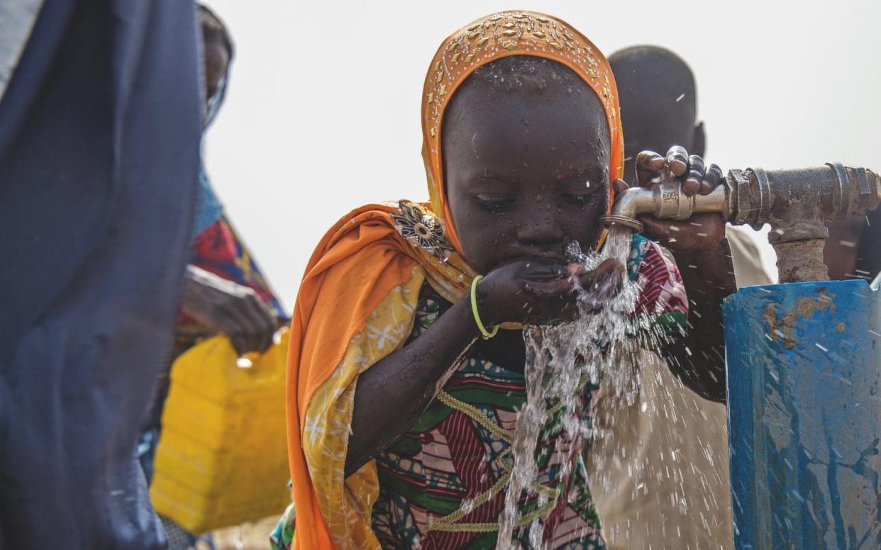 Children under five and 20 times more likely to die due to dirty water than direct conflict - © Notice: UNICEF photographs are copyrighted and may not be reproduced in any medium without written permission from authorized