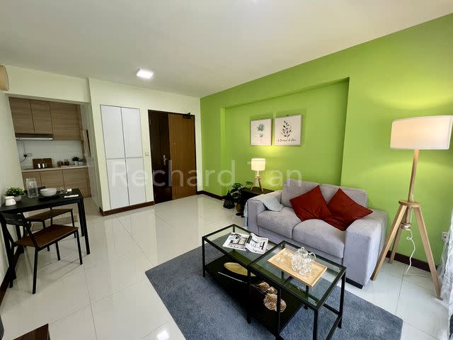 476A Upper Serangoon View Photo