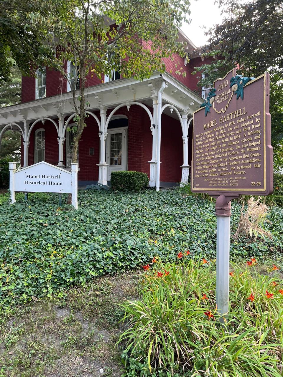 The Mabel Hartzell Historic Home in Alliance is home to the Alliance Historical Society. The home, which was built in 1867, was willed to the society by Mabel Hartzell upon her death. It was constructed using bricks that were manufactured in the Alliance area.