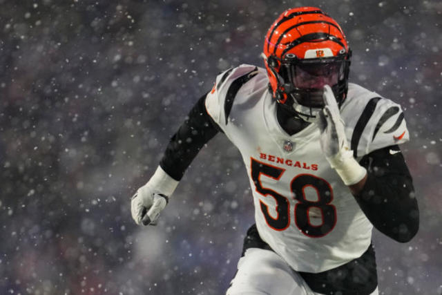 Majority of Bengals players rally around Ossai, but at least one