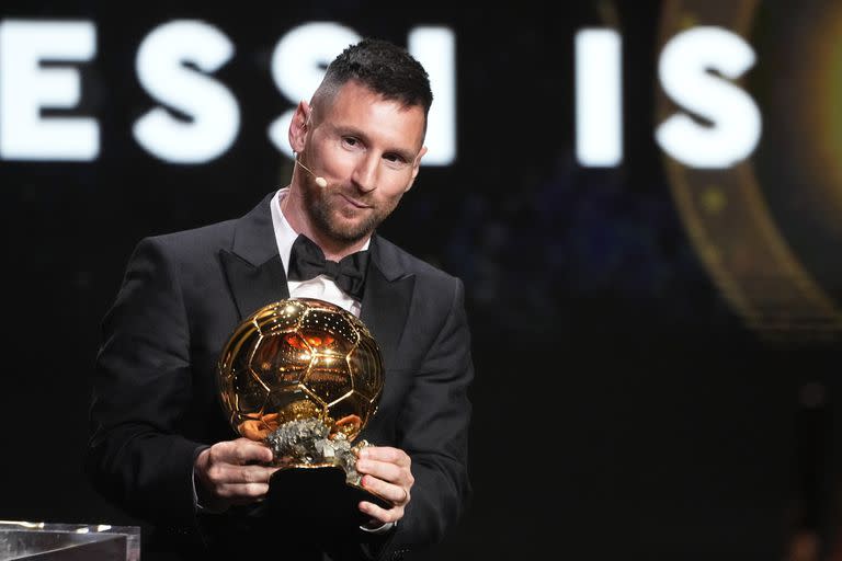 Messi ganó su octavo Balón de Oro en la terna contra Mbappé y Haaland