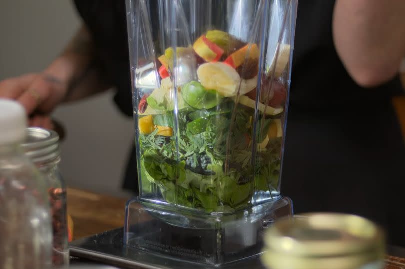 The smoothie includes 60 plant-based ingredients