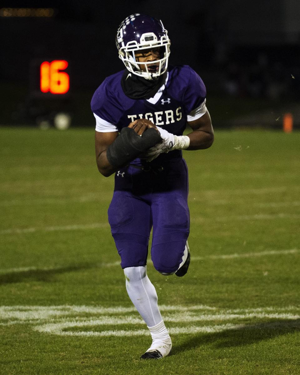 Pickerington Central junior Sonny Styles, a five-star safety who has committed to Ohio State, will be reclassifying into the 2022 football recruiting class, according to a press release from the Central athletics department.
